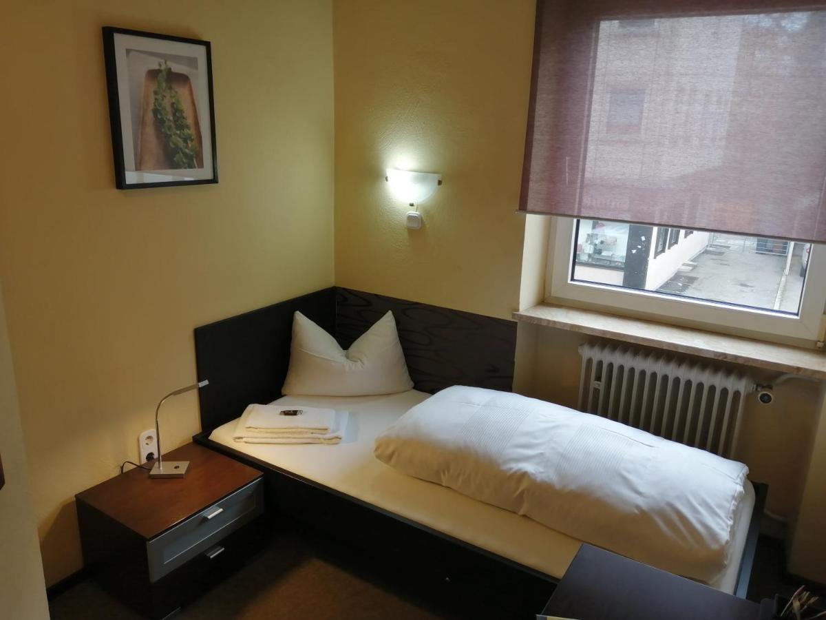 Hotel Augsburg Goldener Falke Esterno foto